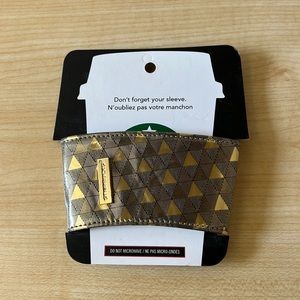 NWT Starbucks Reusable Cup Sleeve